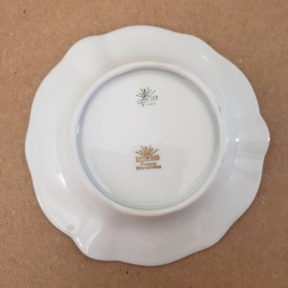 Limoges Ashtrays Match Holder w Lid White Gold Couple French Porcelain Lot of 3 - Picture 7 of 9